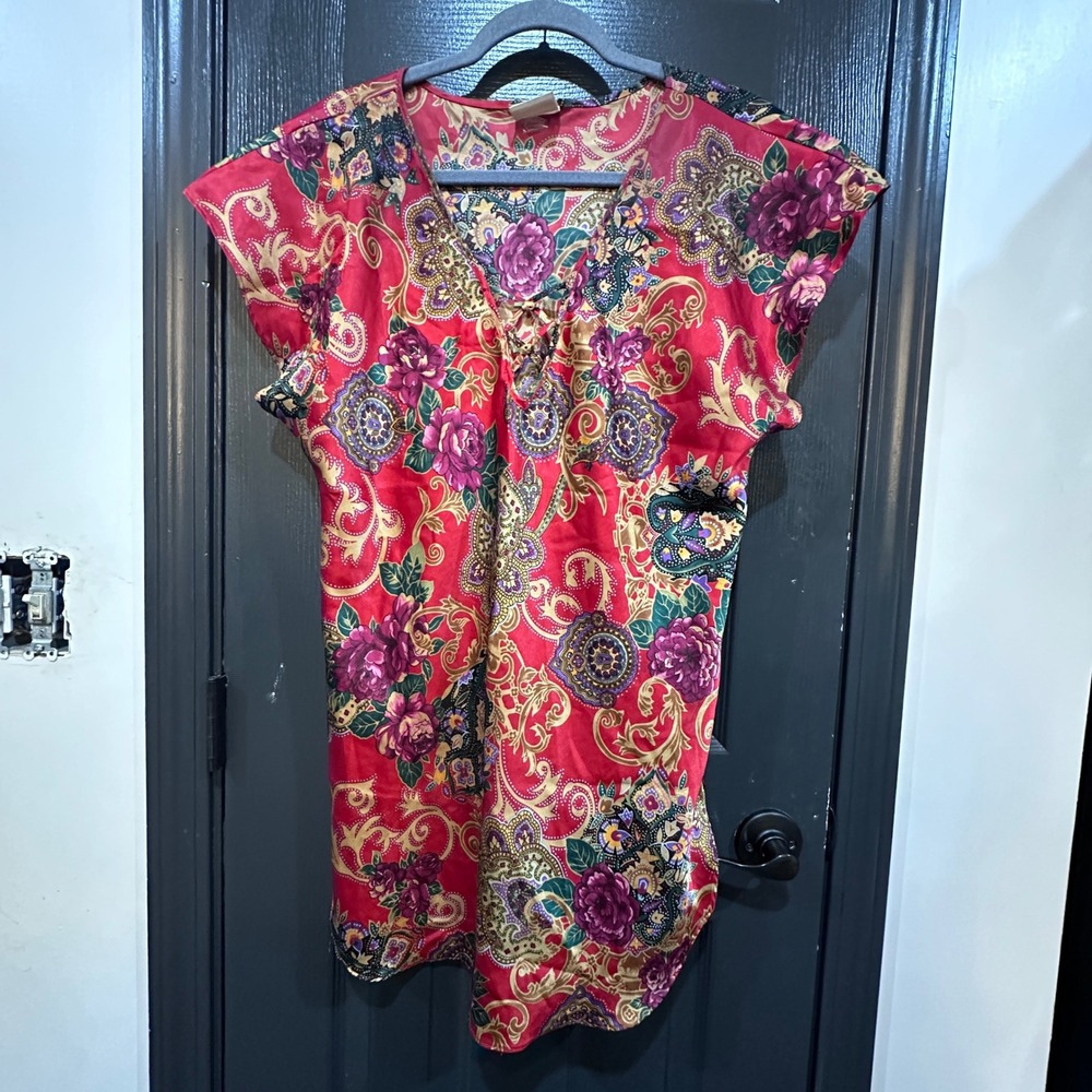 Intimate Moods Vintage Red Floral Paisley Satin Nightgown Sleep Shirt Womens OS